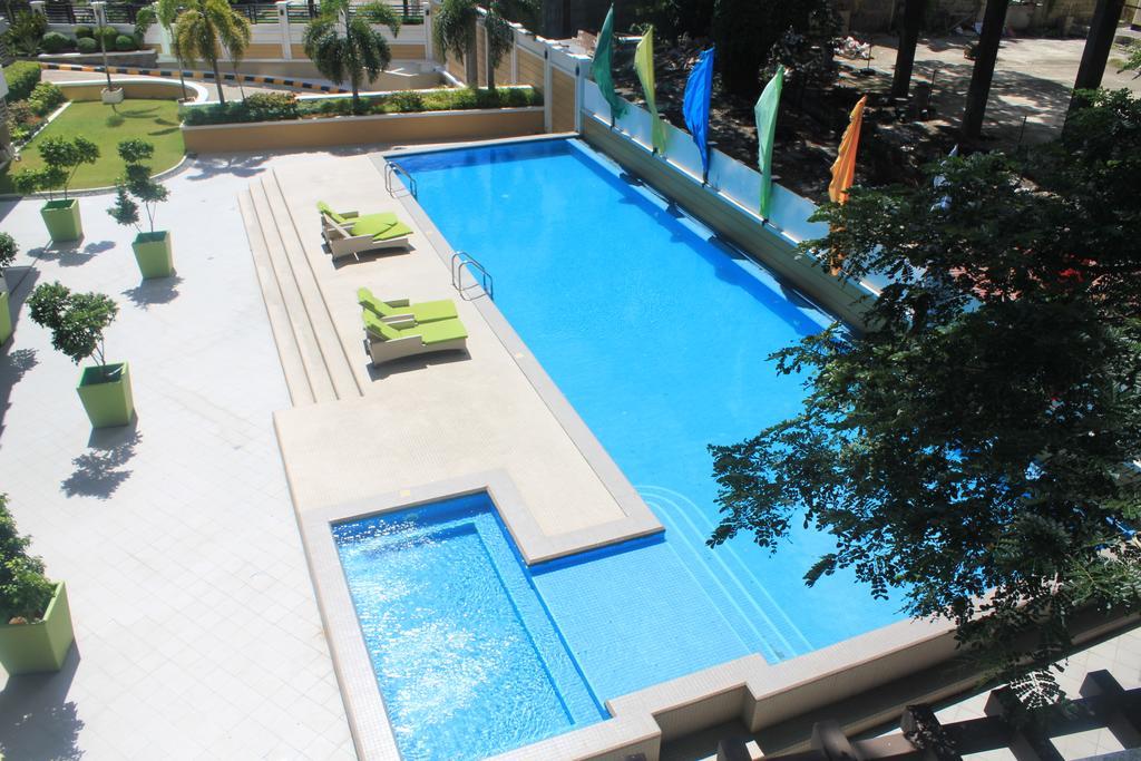 Padgett Place Prime Suites Cebú Exterior foto
