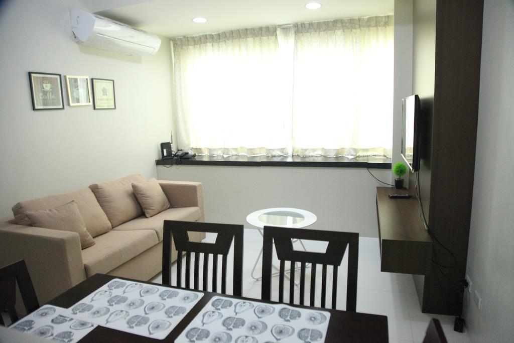 Padgett Place Prime Suites Cebú Exterior foto