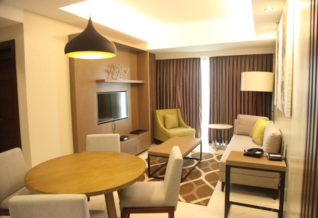 Padgett Place Prime Suites Cebú Exterior foto